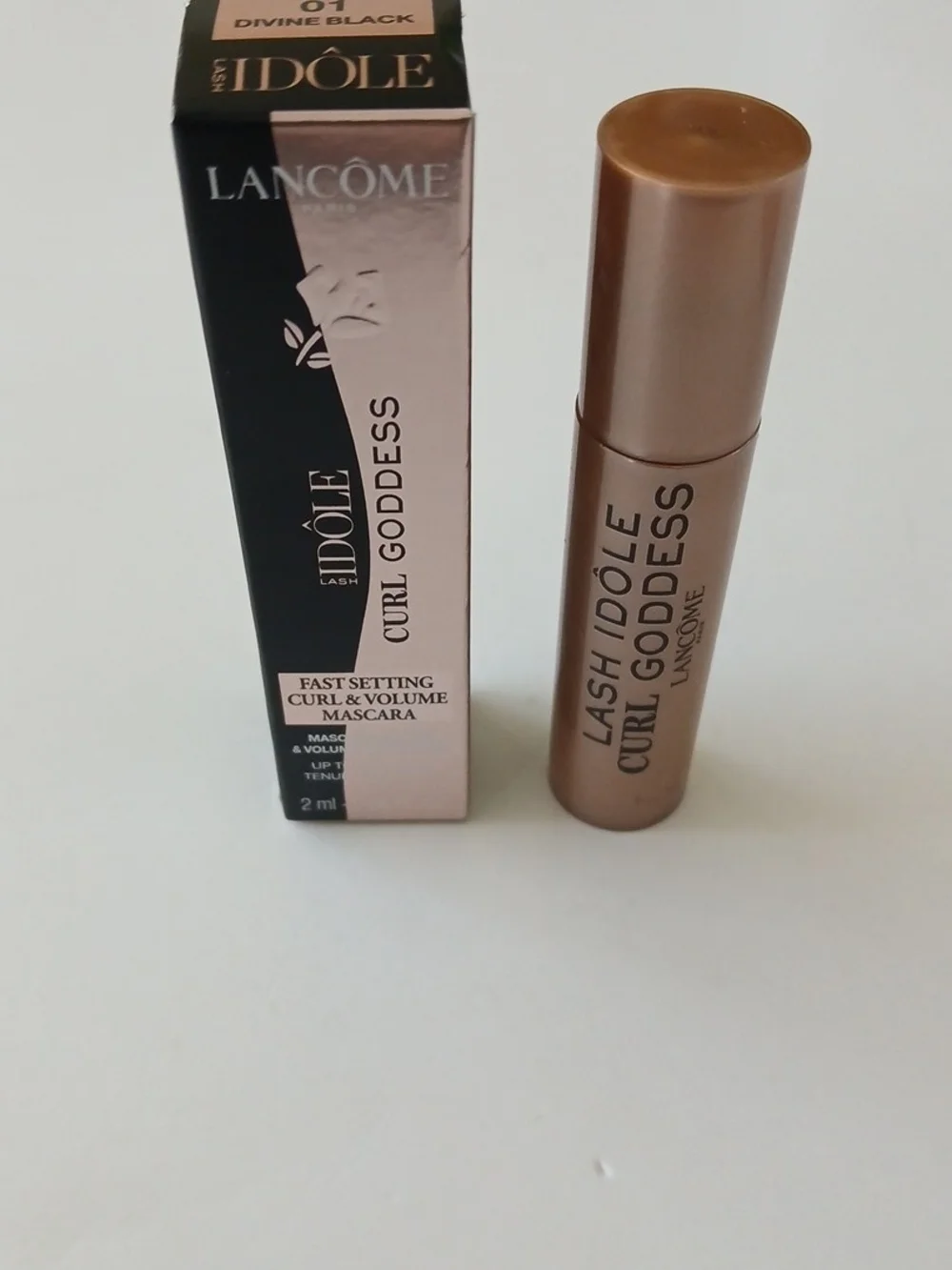 Lancôme Lash Idôle Curl Goddess Mascara – 01 DIVINE BLACK- 2ml